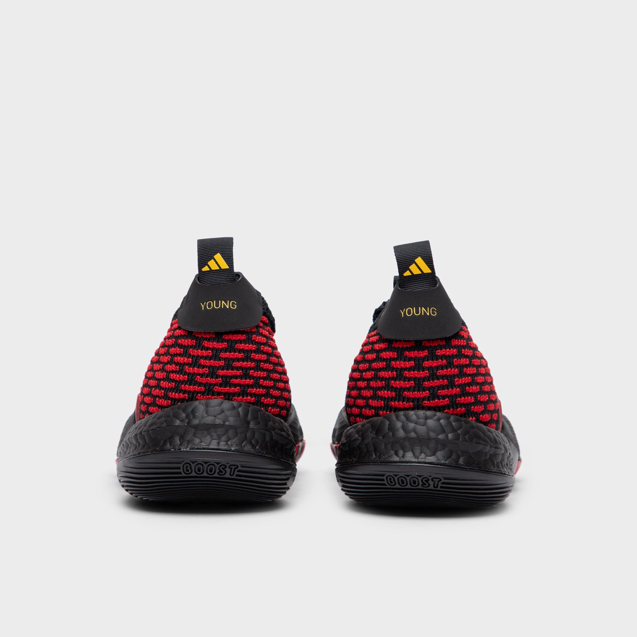 City Fit Traction Control adidas Trae Young 2.0 Core Black / Better Scarlet - Bold Gold