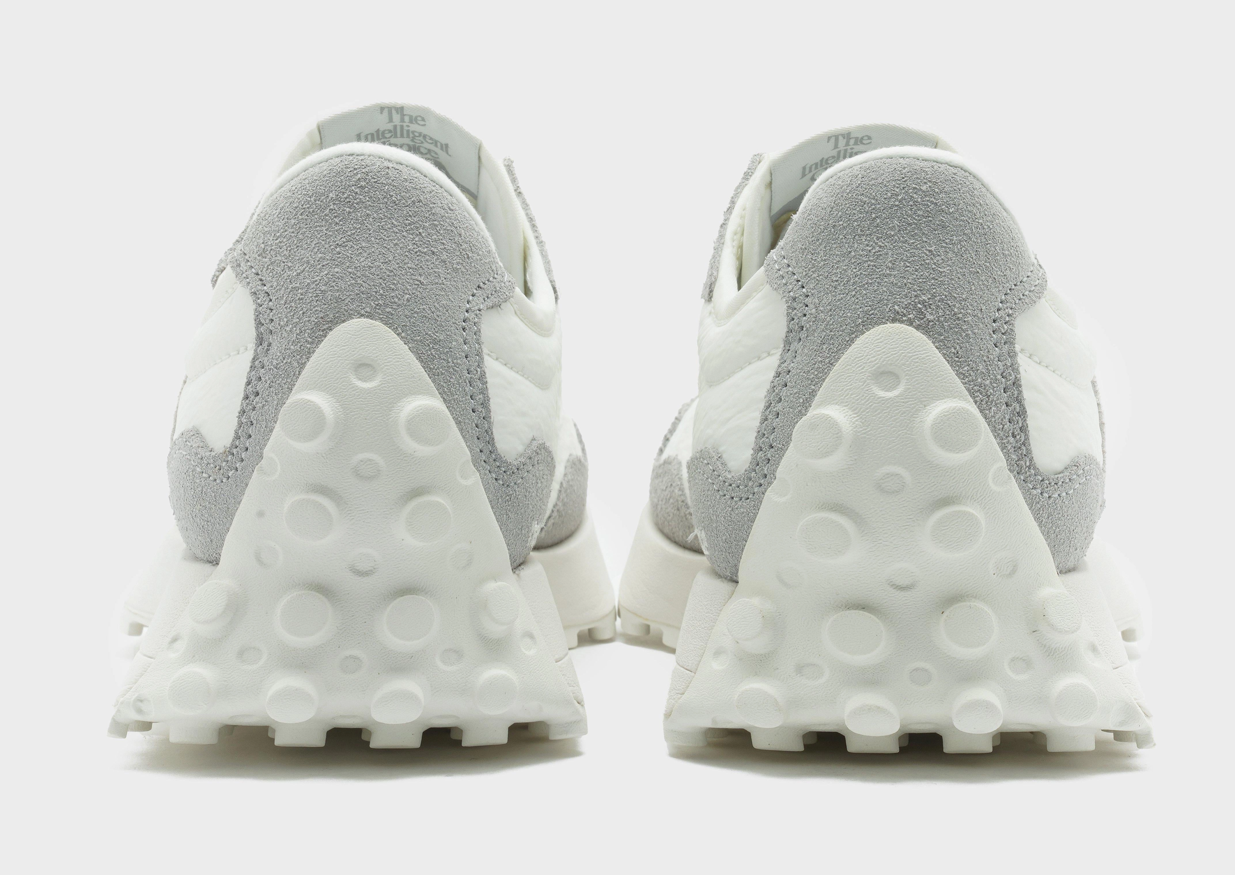 327 Women's Balanced Support Moisture Wicking Fabric