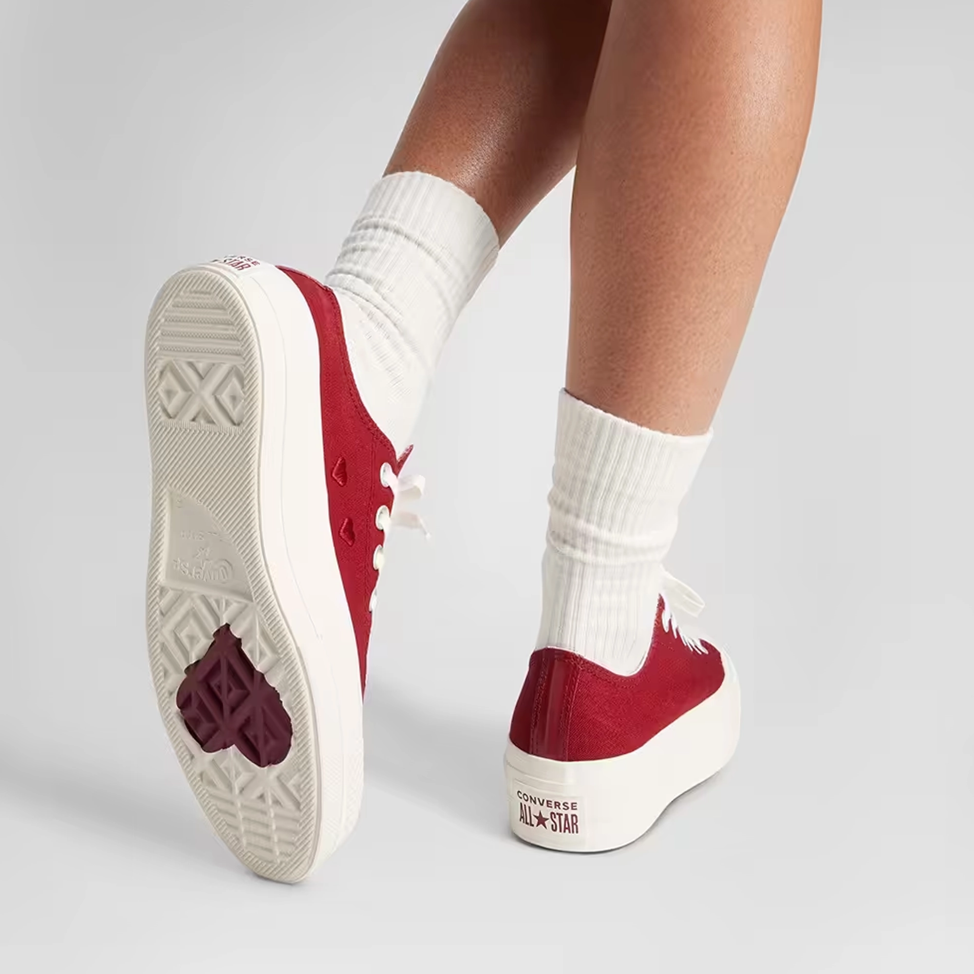 Converse | CHUCK TAYLOR ALL STAR LIFT PLATFORM HEARTS { RED Everyday Support