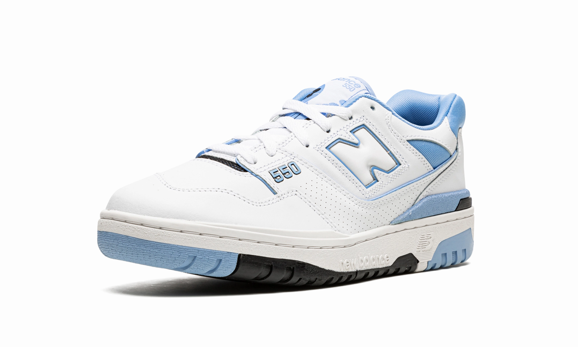 550 "White / Carolina Blue" travelers' shoes