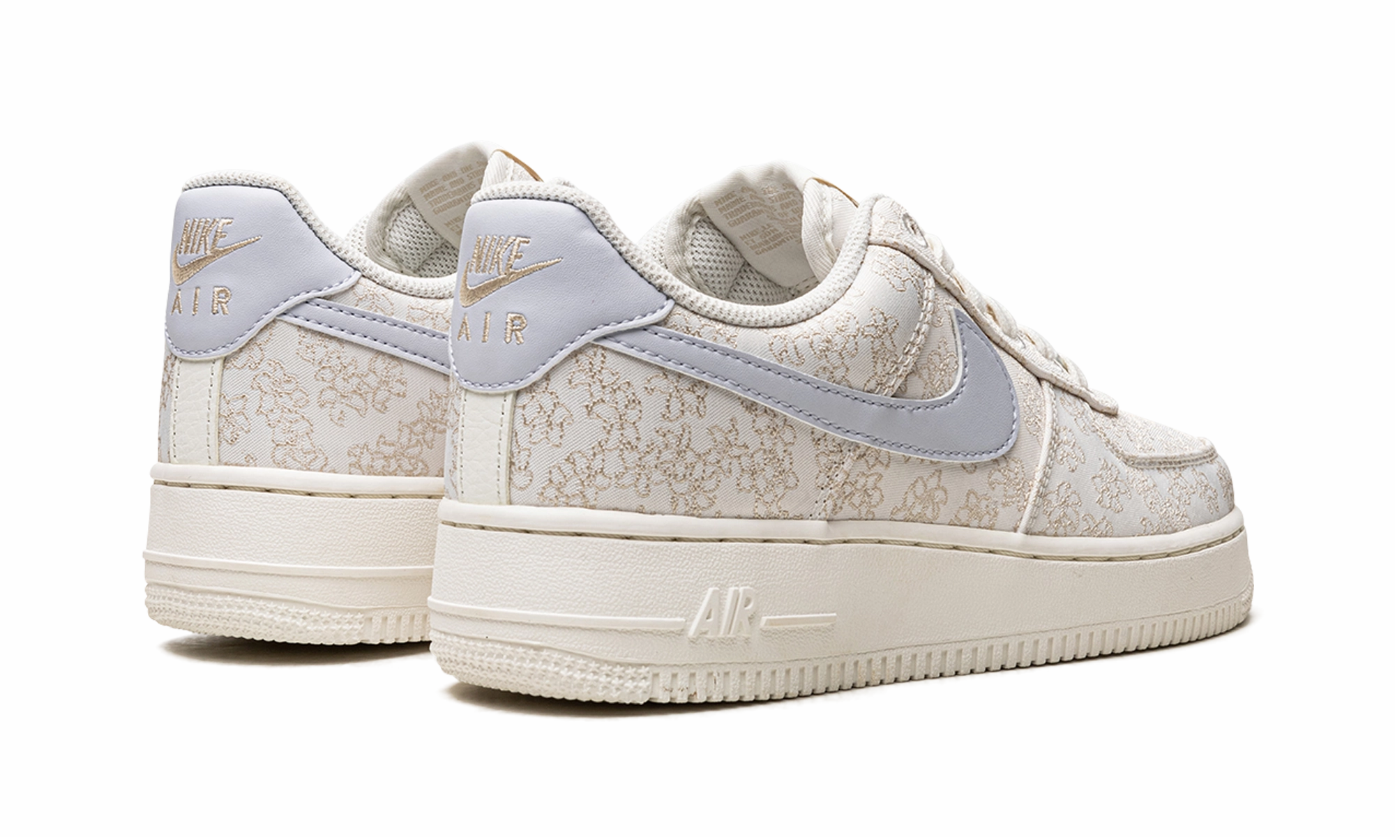 Effortless Look AIR FORCE 1 '07 SE JACQ WMNS "Flower Embroidery"