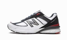 M990NL5 running in a glass bridge area shoes shock - absorbing - technology