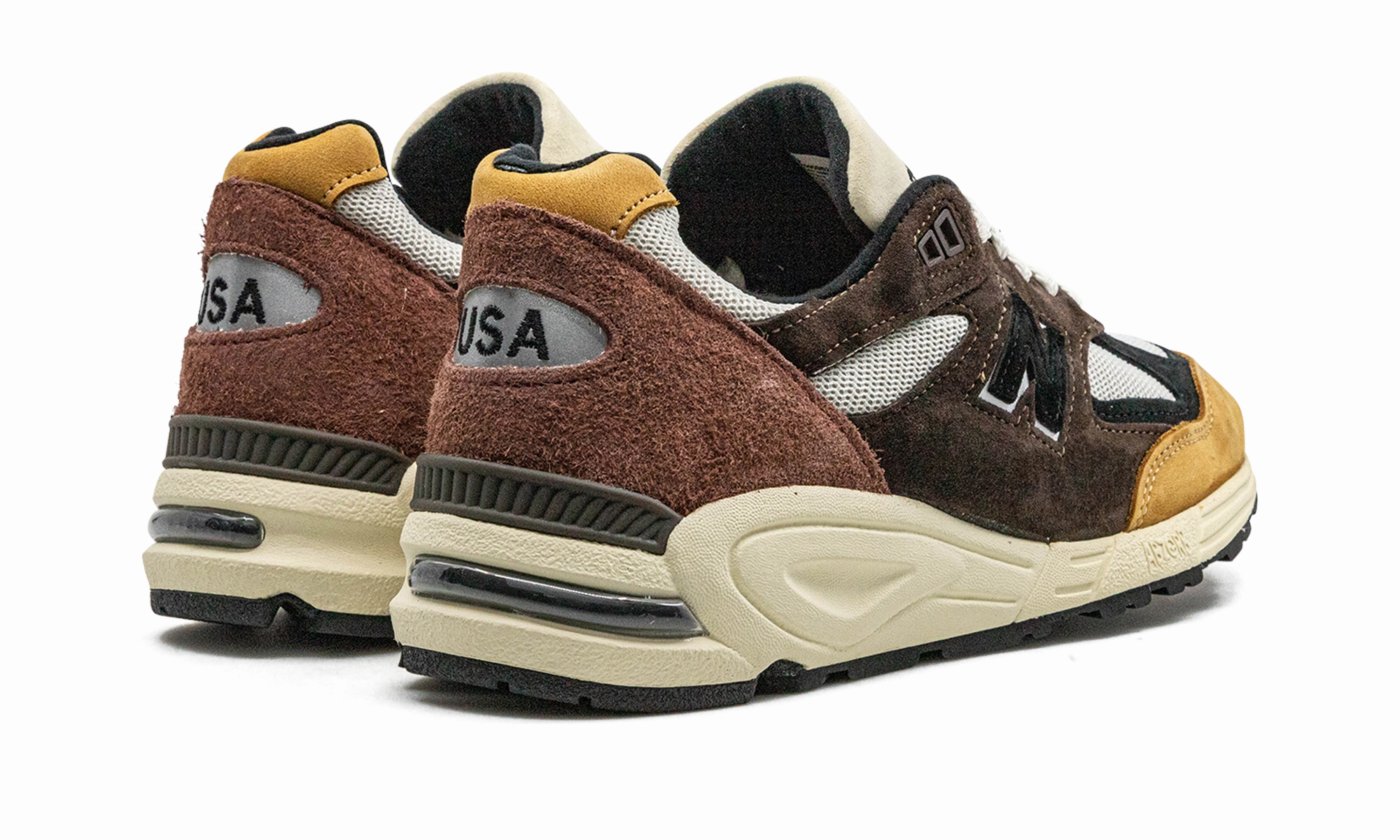 lightweight leather shoes 990v2 "Made In USA - Brown"