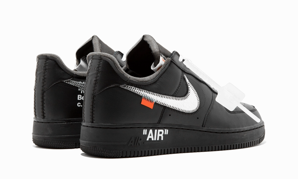 Minimalist Footbed Design Low Key Air Force 1 07 Virgil "Off-White - MoMa"