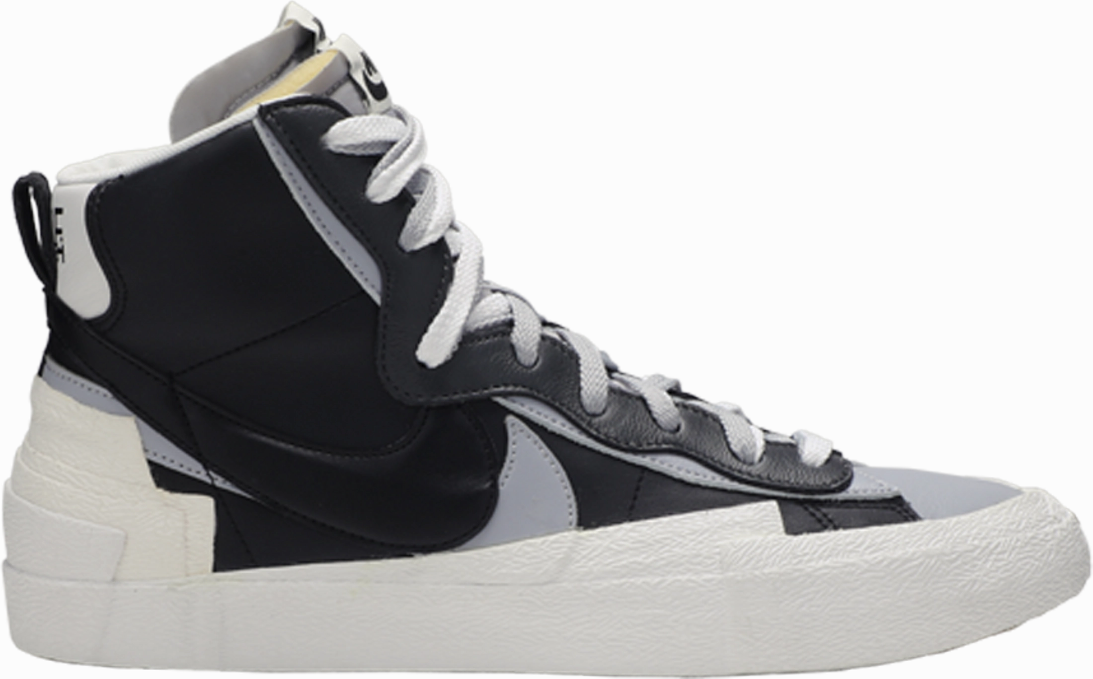Sacai x Blazer Mid 'Black Grey' - BV0072 002 Reflective Safety Details
