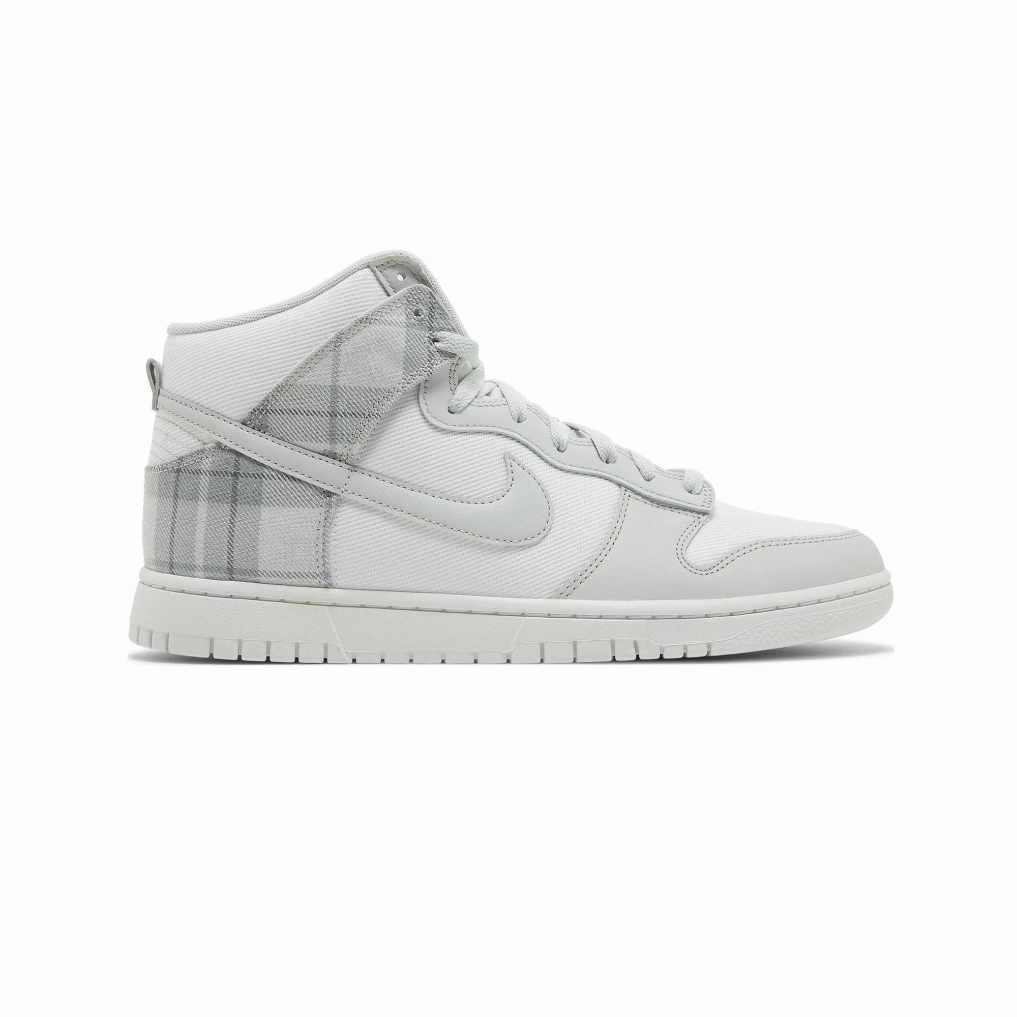 Nike Dunk High SE 'Tartan Plaid White Light Green' (2023) Durable Stitching Technique Home Wear
