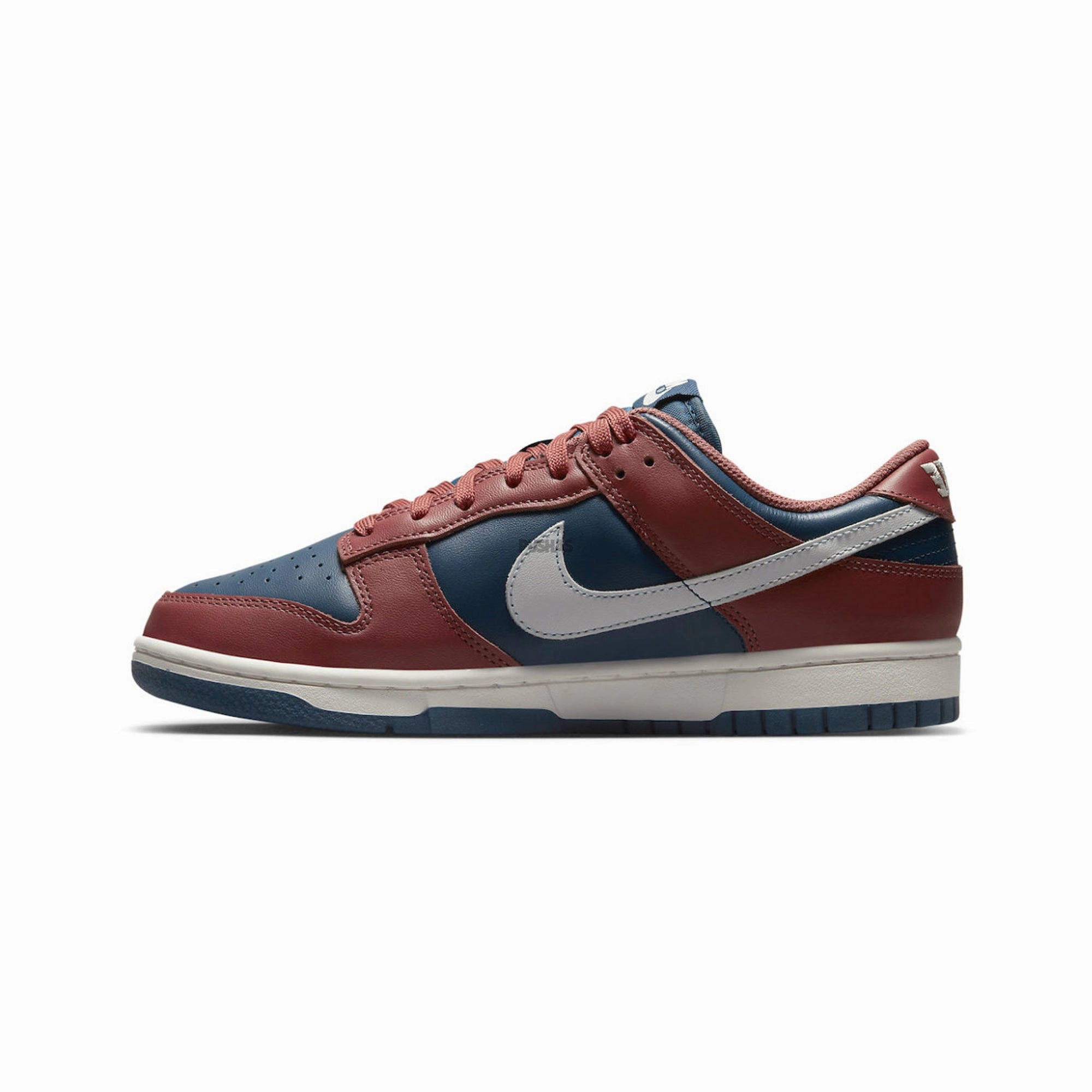 Model Day Fresh Walk Nike Dunk Low Retro 'Canyon Rust' Women's (2022)