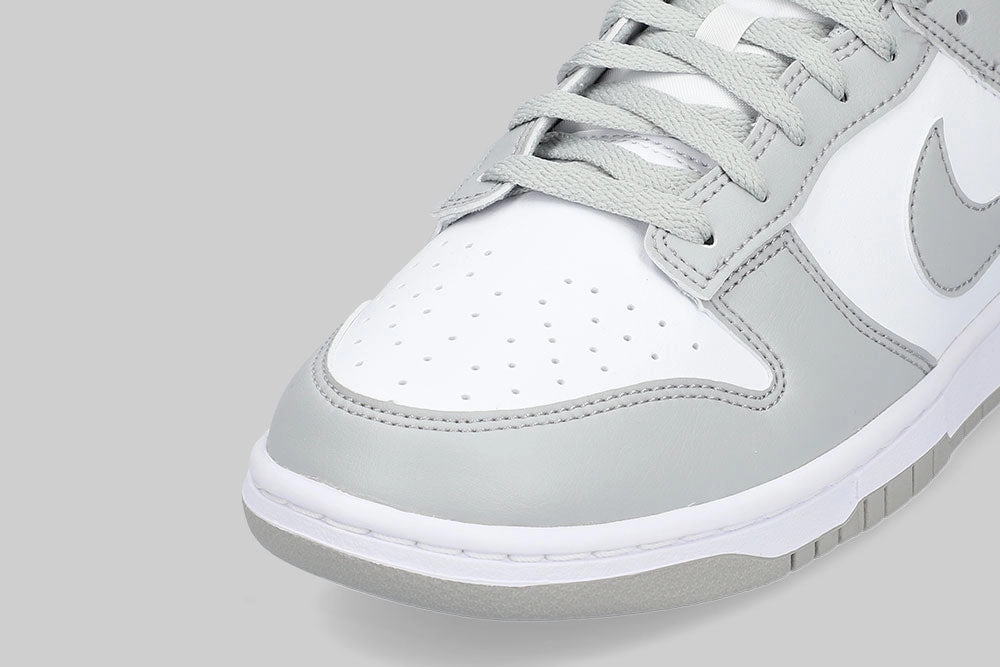 Nike Dunk Low Retro 'White and Light Smoke Grey' Score Step Tight Fit