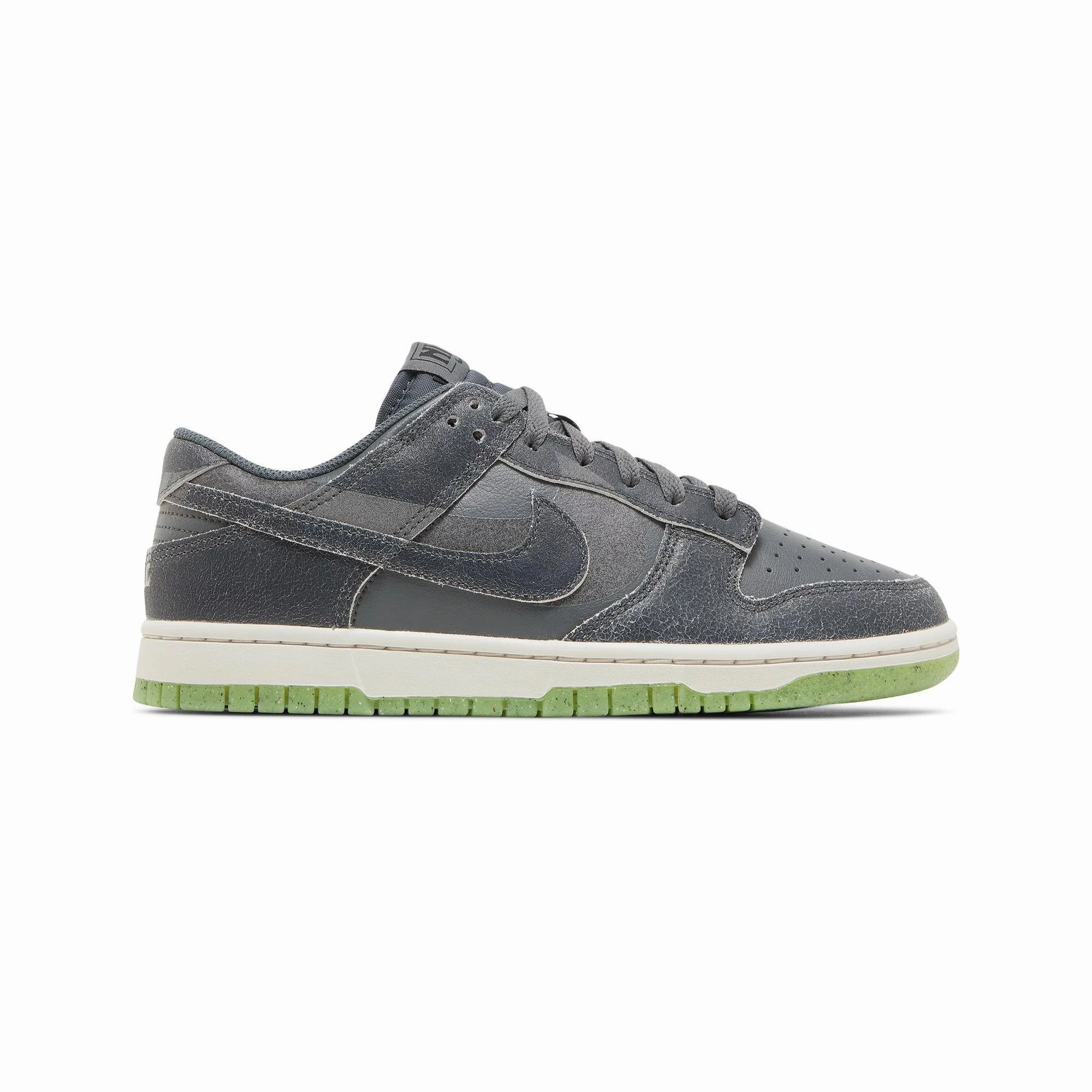 Dog Run Bend Hike Nike Dunk Low Retro PRM 'Halloween' (2022)