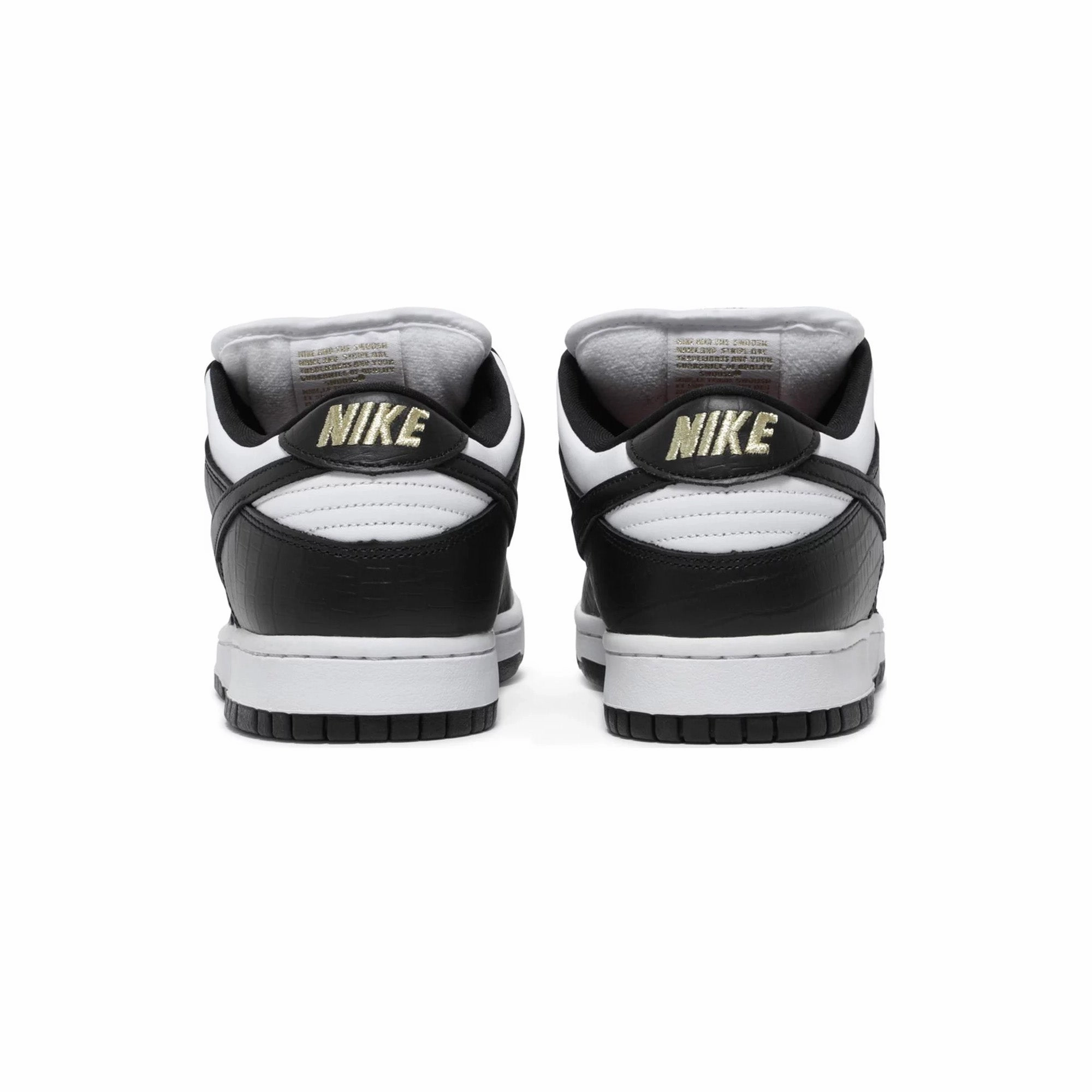 Nike SB Dunk Low 'Supreme Stars Black' (2021) Seamless Upper Cool Fit