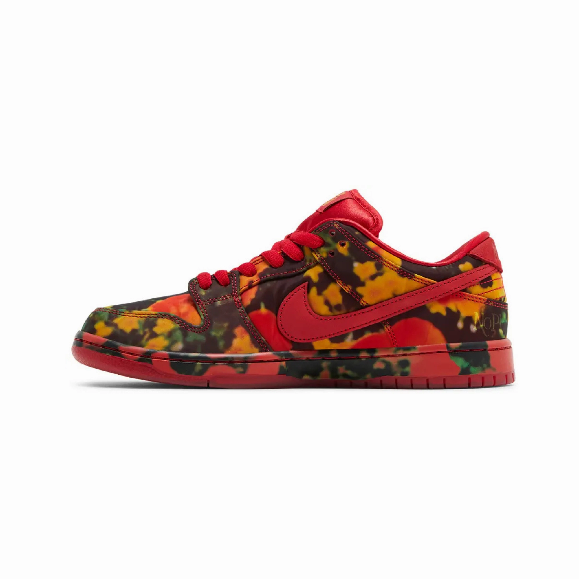 Trend Focused Nike SB Dunk Low 'The Wizard of Oz Poppy Field' (2024)