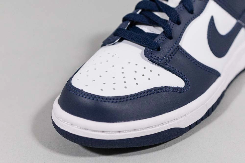 Simple Touch Nike Dunk Low 'Midnight Navy' (GS)