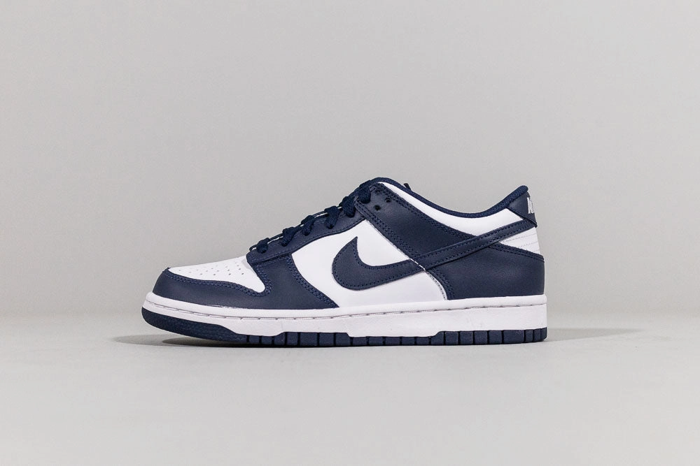 No Stress Plain Hike Nike Dunk Low 'Midnight Navy' (GS)