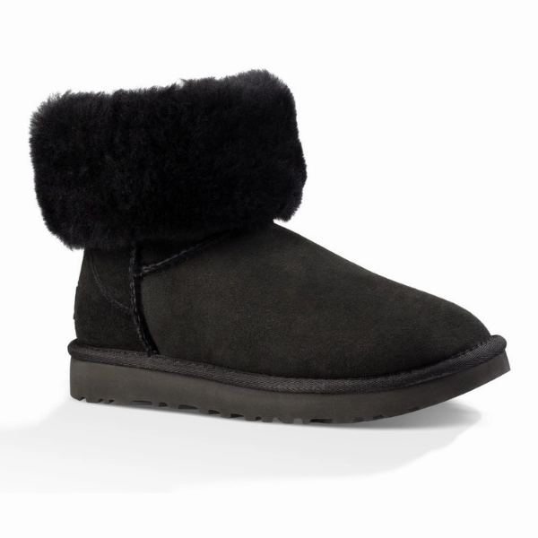 City Life Concert Look UGG Women's Classic Short II Boot Black