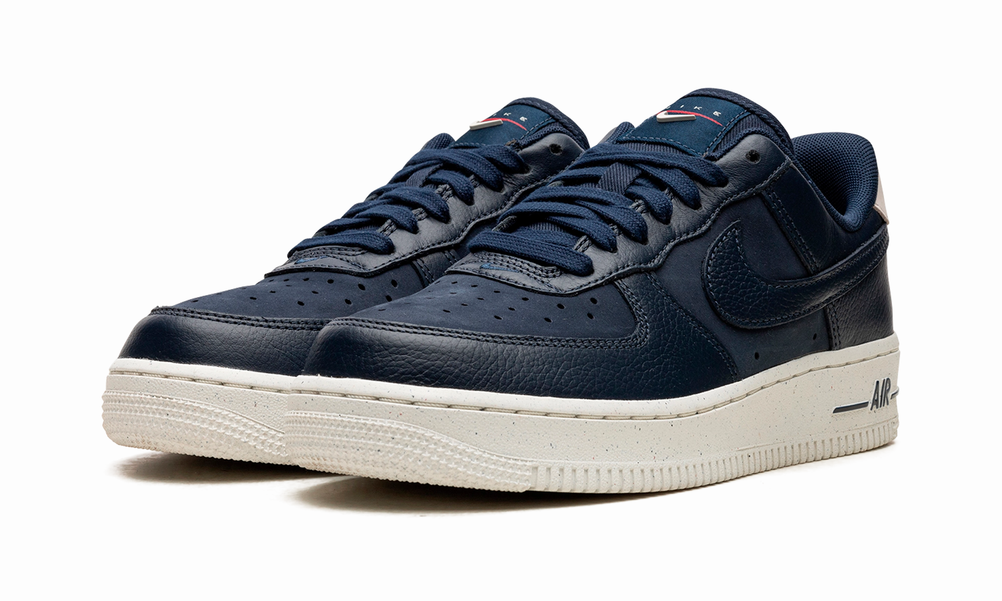 Anti Friction Street Motion AIR FORCE 1 '07 LX MNS WMNS "Obsidian"