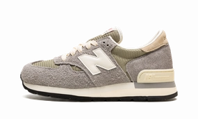 990 V1 "Made In USA - Teddy Santis" running in shaded tracks shoes Water shoes