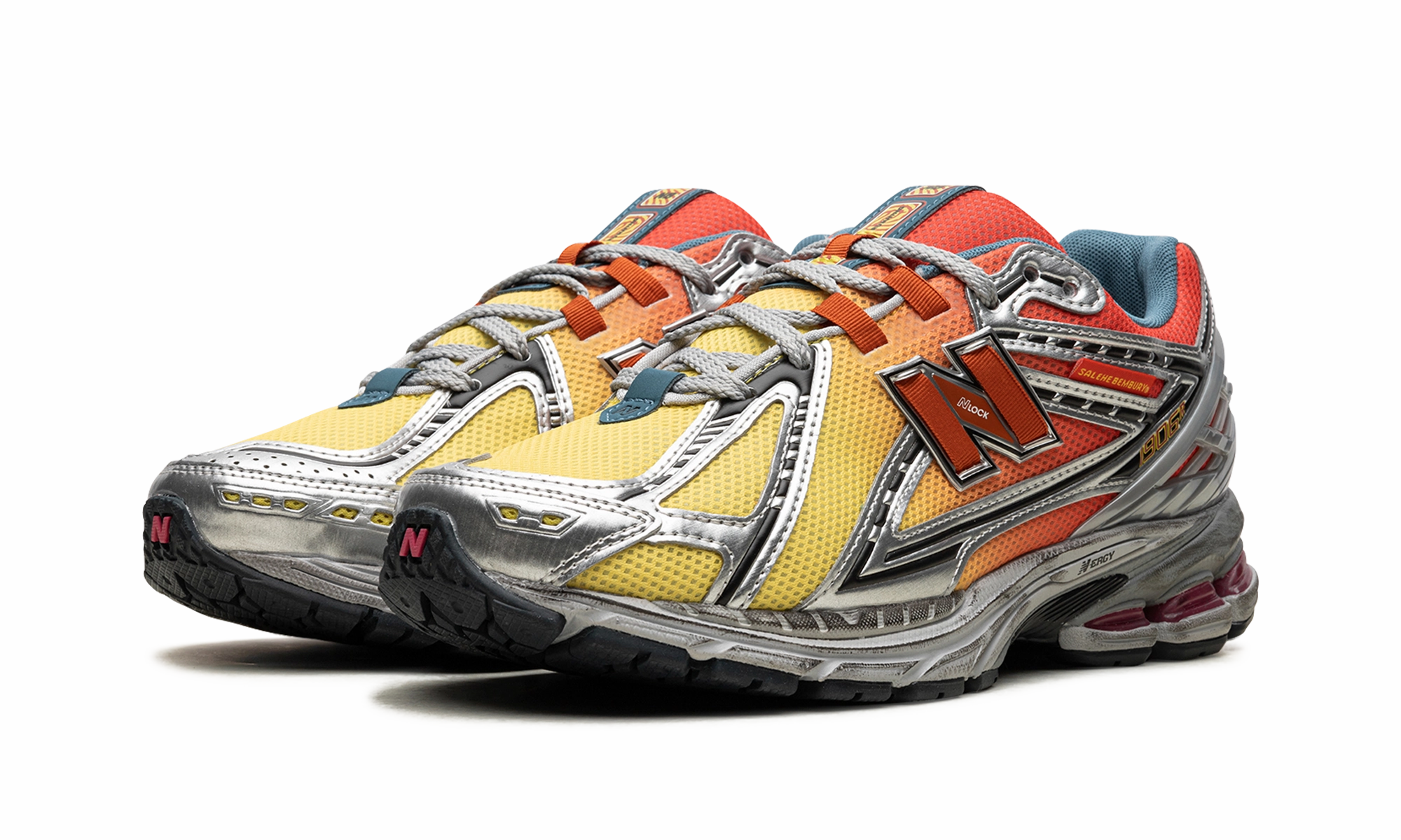 foldable running shoes 1906R "Salehe Bembury - Heat Be Hot - Lava"