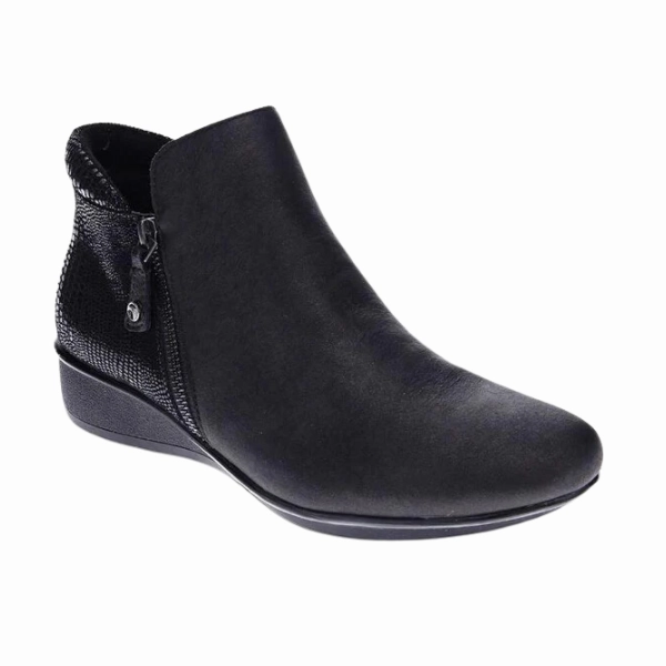 Revere Women's Damascus Bootie Wide Black Crisp Edge Water Repellent