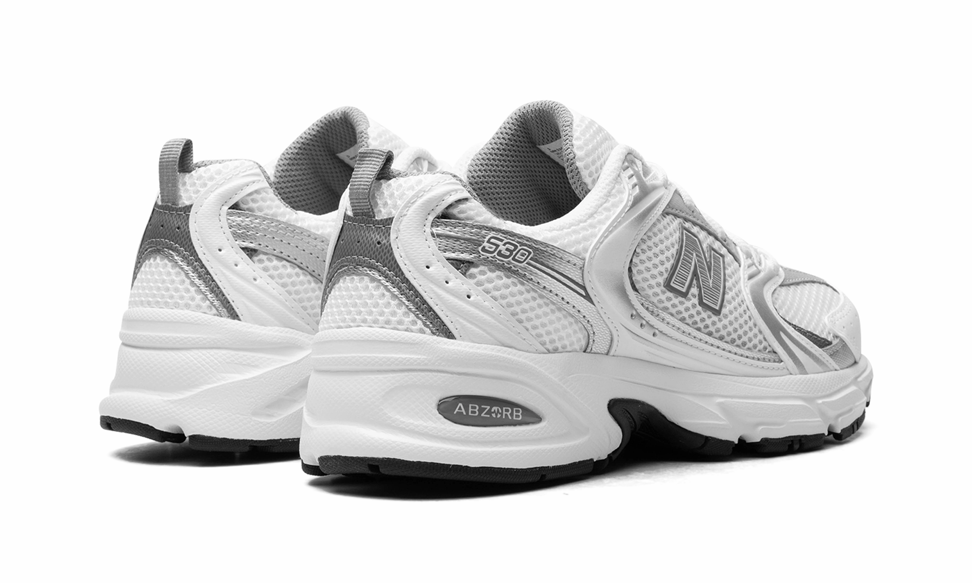 running in a wellness retreat shoes 530 "White Silver Metallic"