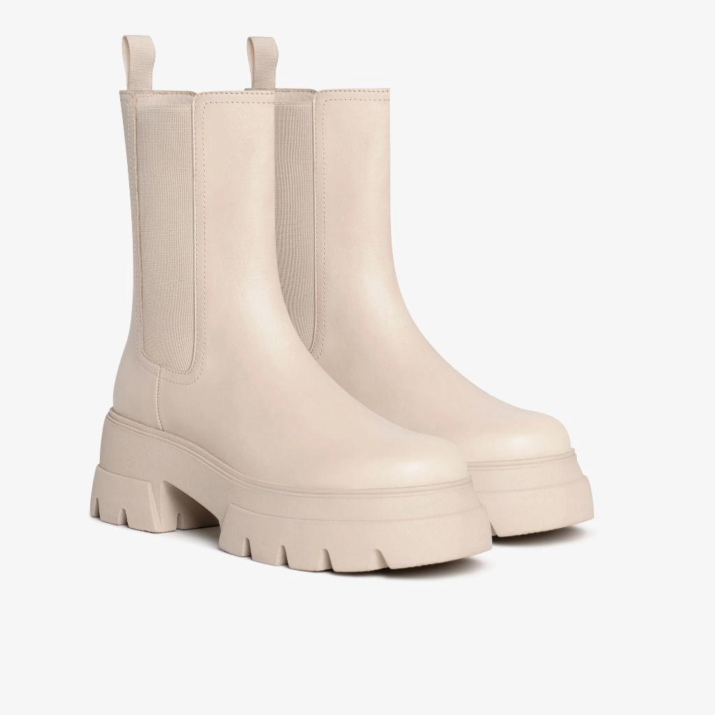 Reign | Cream Breathable Remote Hiking Durable Shell Urban Traveler