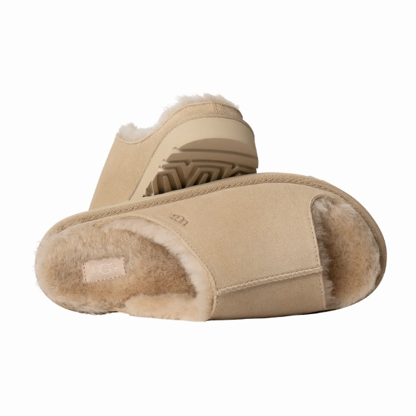 Light Gear UGG Women's Greenport Slide Sand