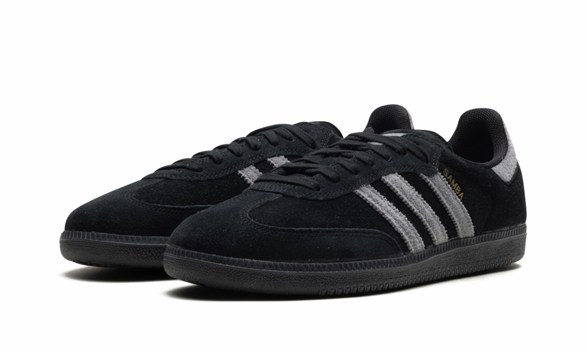 outfit pairing Samba ADV "Core Black Grey"