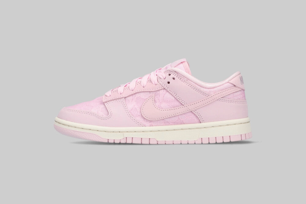 Women's Nike Dunk Low 'Regal Pink' Office Go