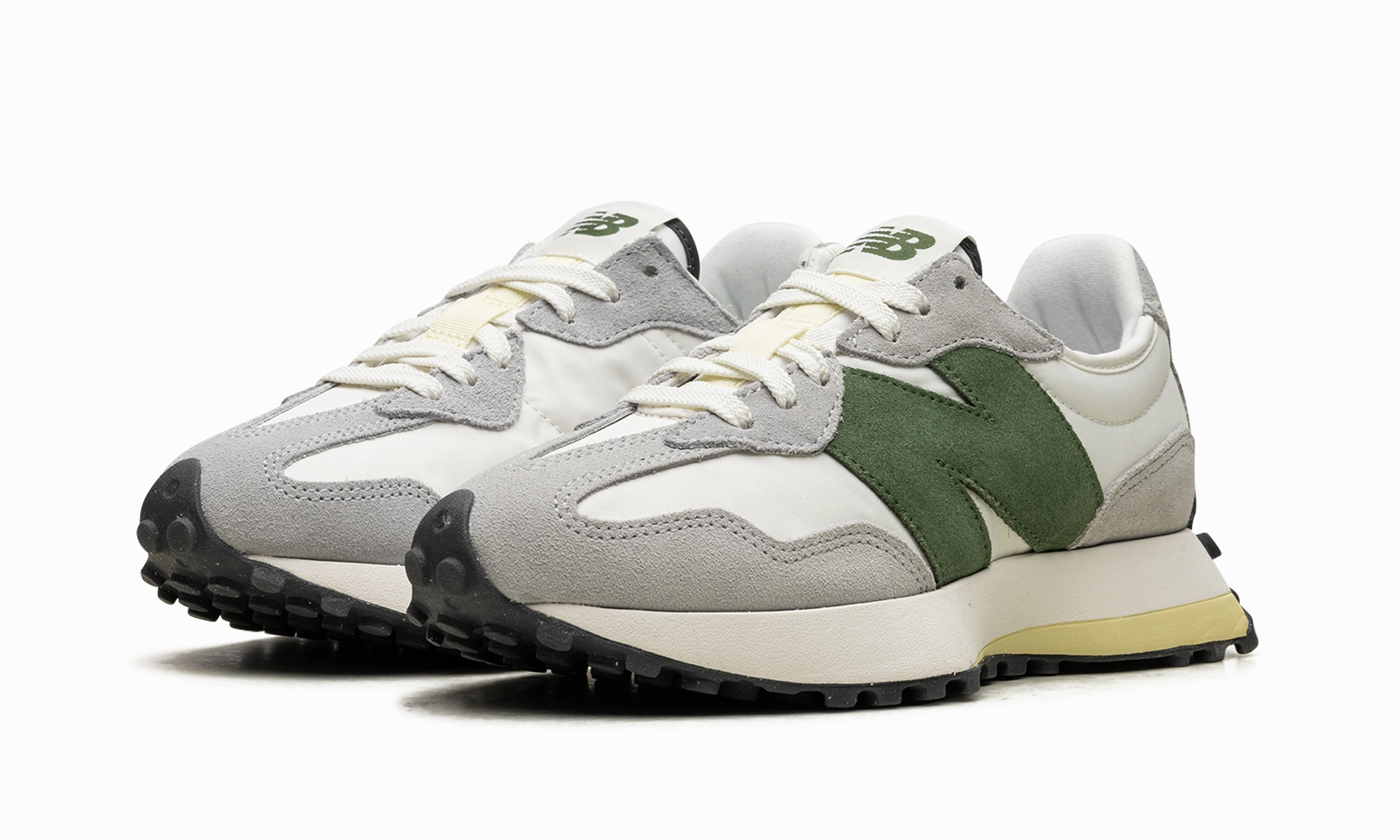 Traction Lug 327 WMNS "Raincloud Nori"