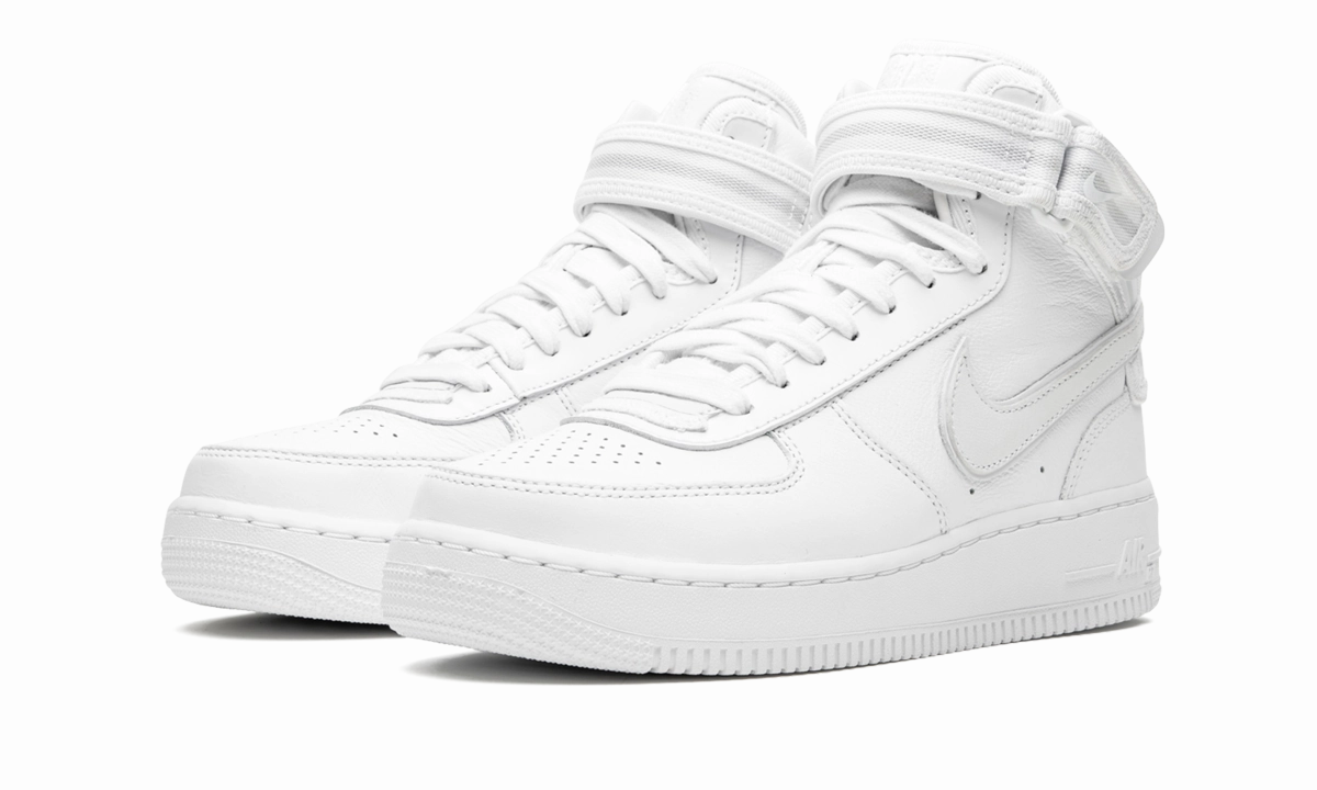 Air Force 1 Mid SP/Tisci "Riccardo Tisci - Triple White" Chill Essential