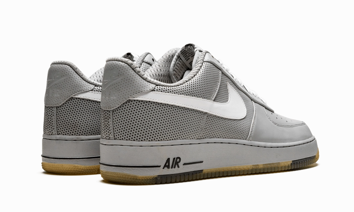 Air Force 1 Low Premium "Futura" Slip Resistant