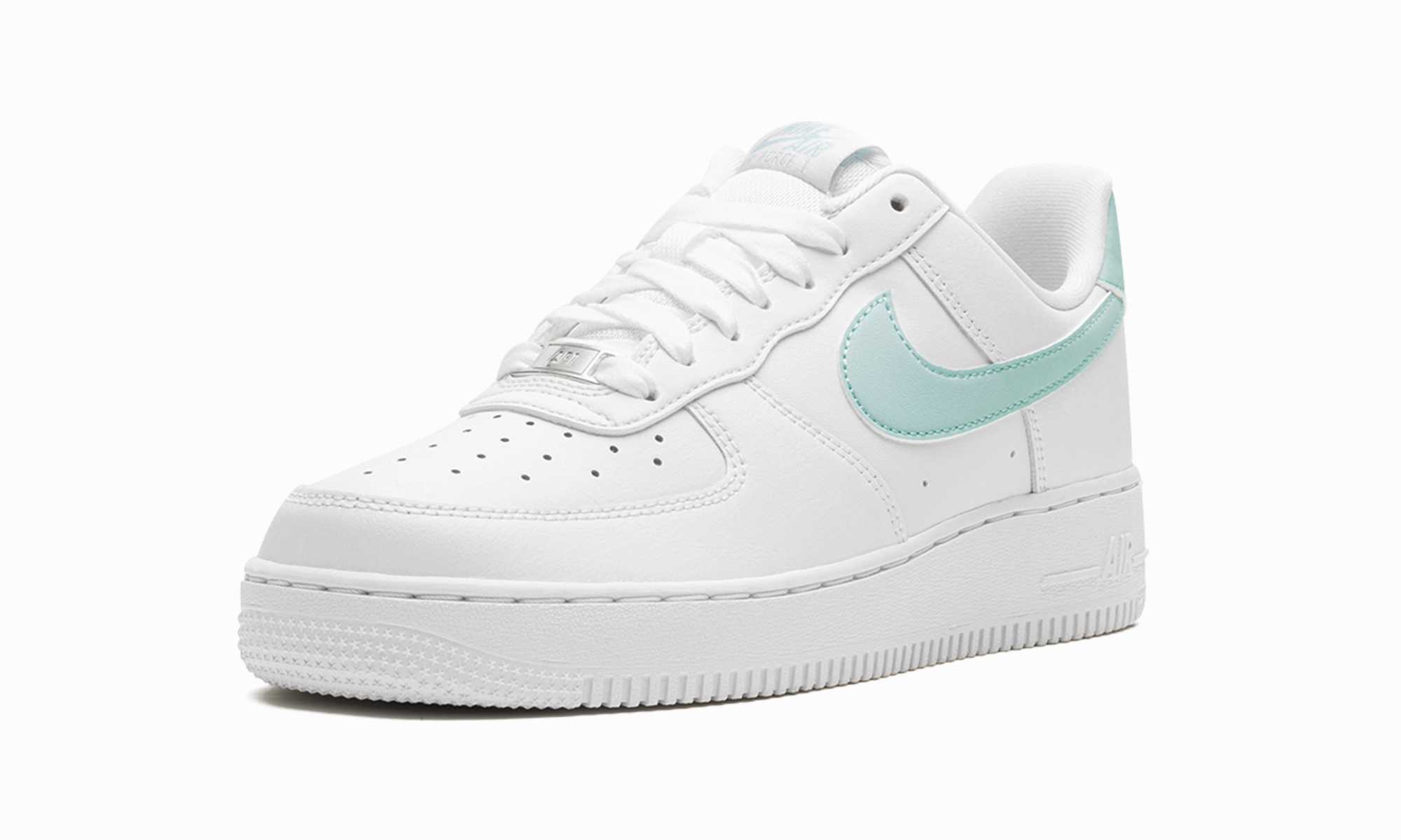 AIR FORCE 1 '07 WMNS "White / Jade Ice" Neutral design Quiet Steps