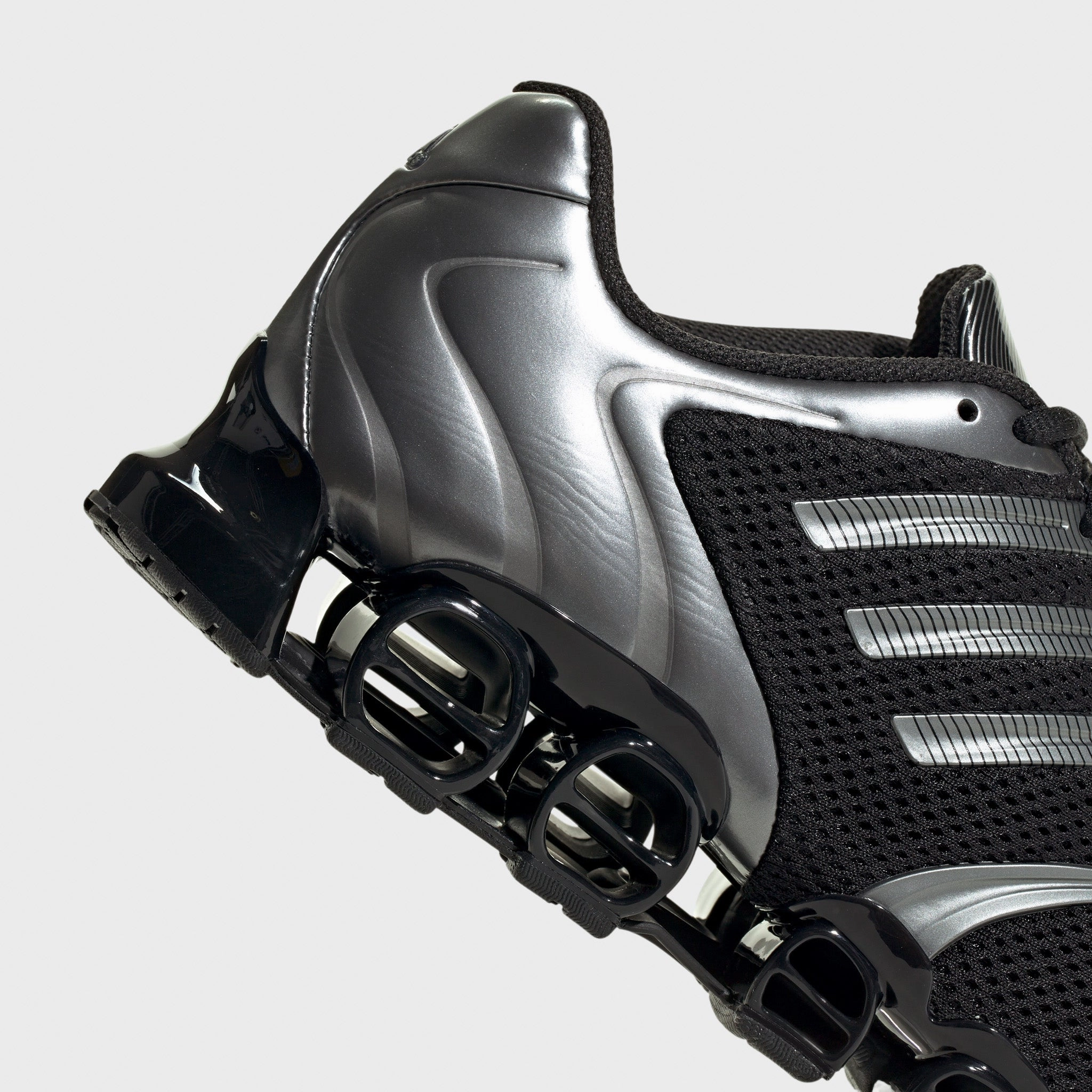 adidas Women's Mega Ghostride Core Black / Iron Metallic - Black Soft Flex Wicking Inner Sleeve