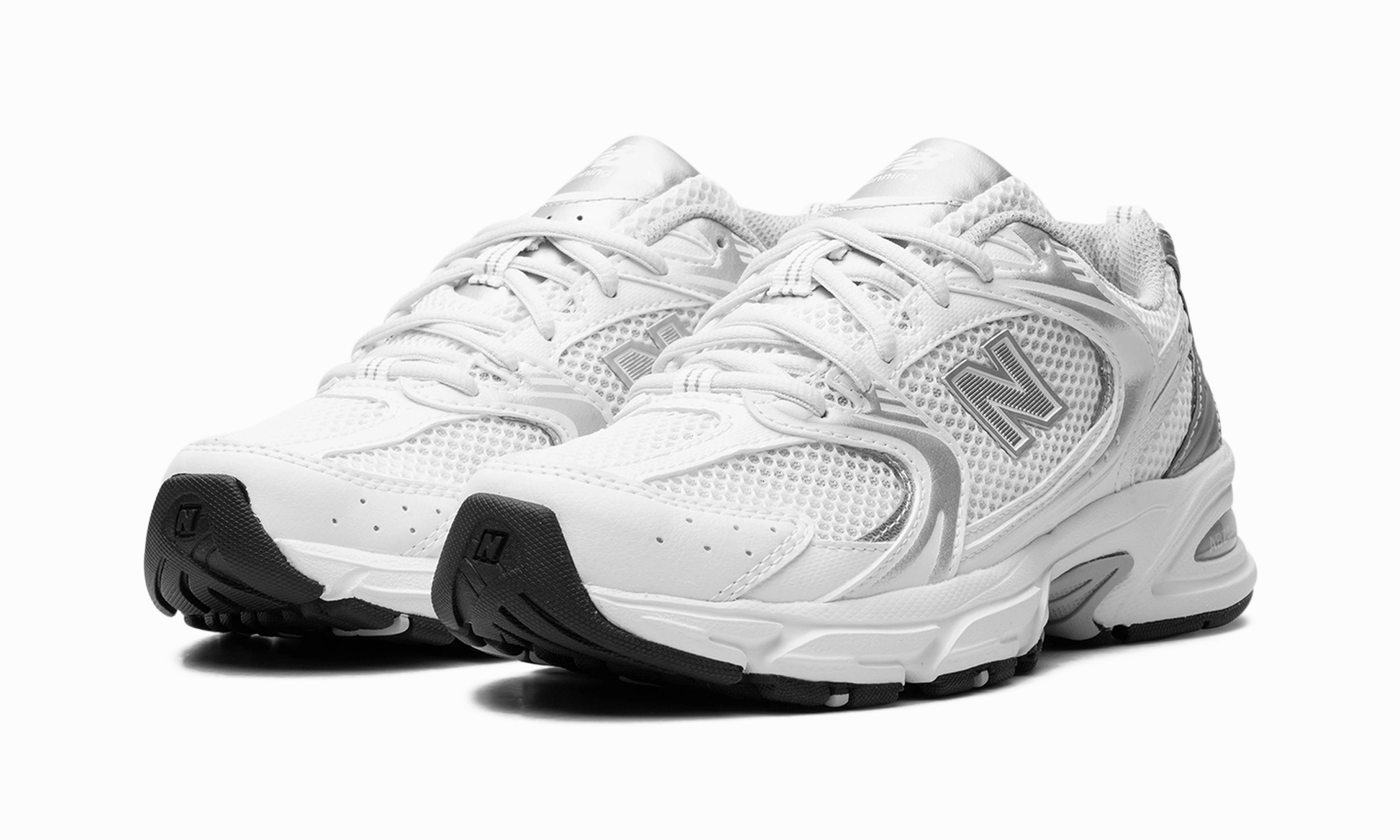 530 "White / Silver" Enhanced Lateral Support