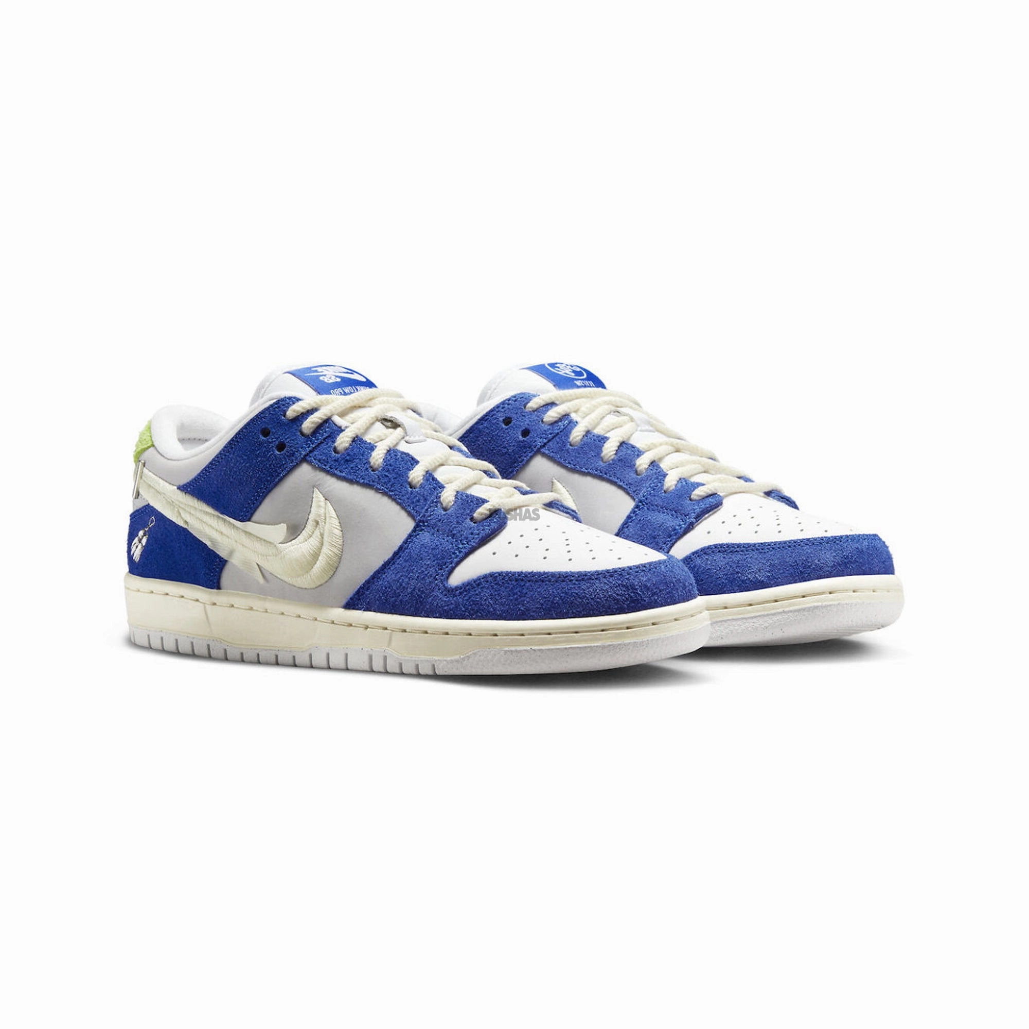 Comfortable Arch Cushion Nike SB Dunk Low Pro 'Fly Streetwear Gardenia' (2023)