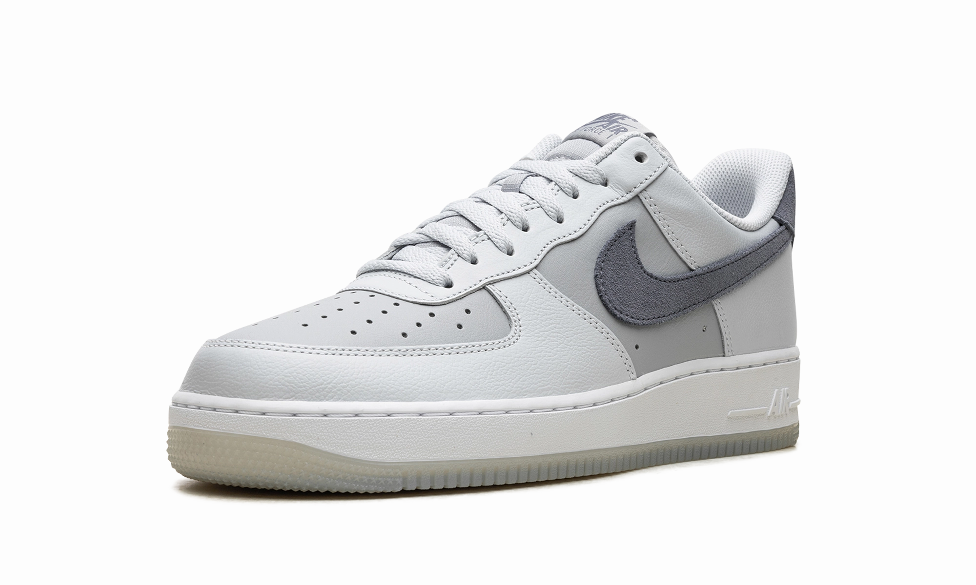 Air Force 1 '07 LV8 "Pure Platinum / Light Carbon" Zero Drop Platform Roomy Feel