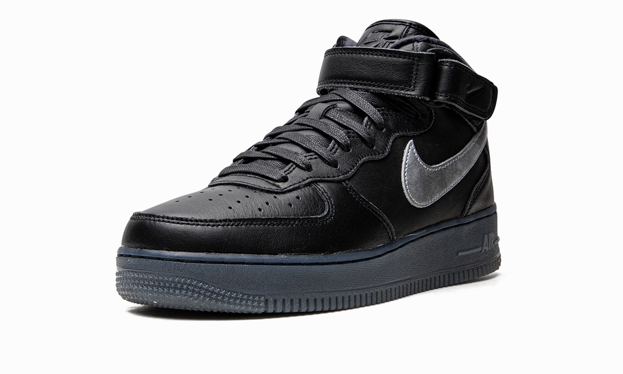 Pasture Hike Air Force 1 Mid "Black / Metallic Silver"
