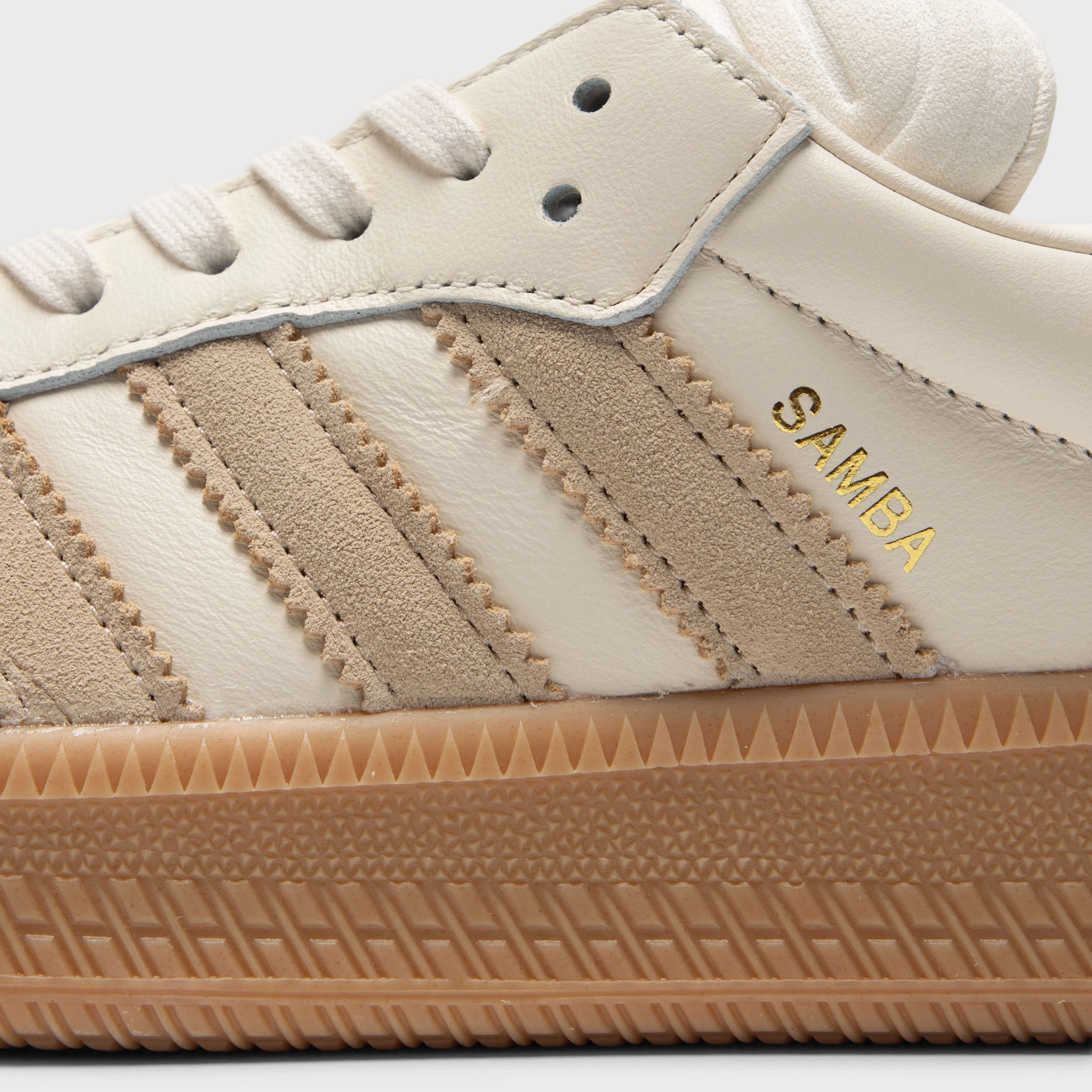 Seismic Reduction Balanced Curve adidas Samba XLG Wonder White / Magic Beige - White
