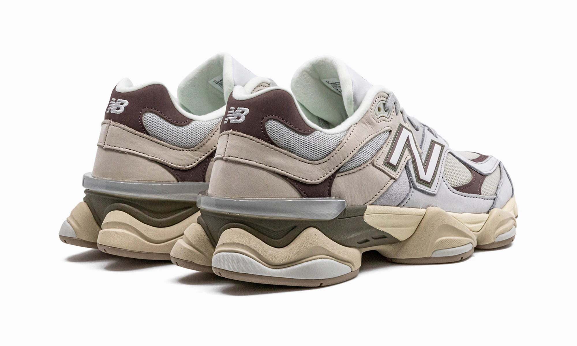 9060 "Grey Matter / Timberwolf" Bonded seams