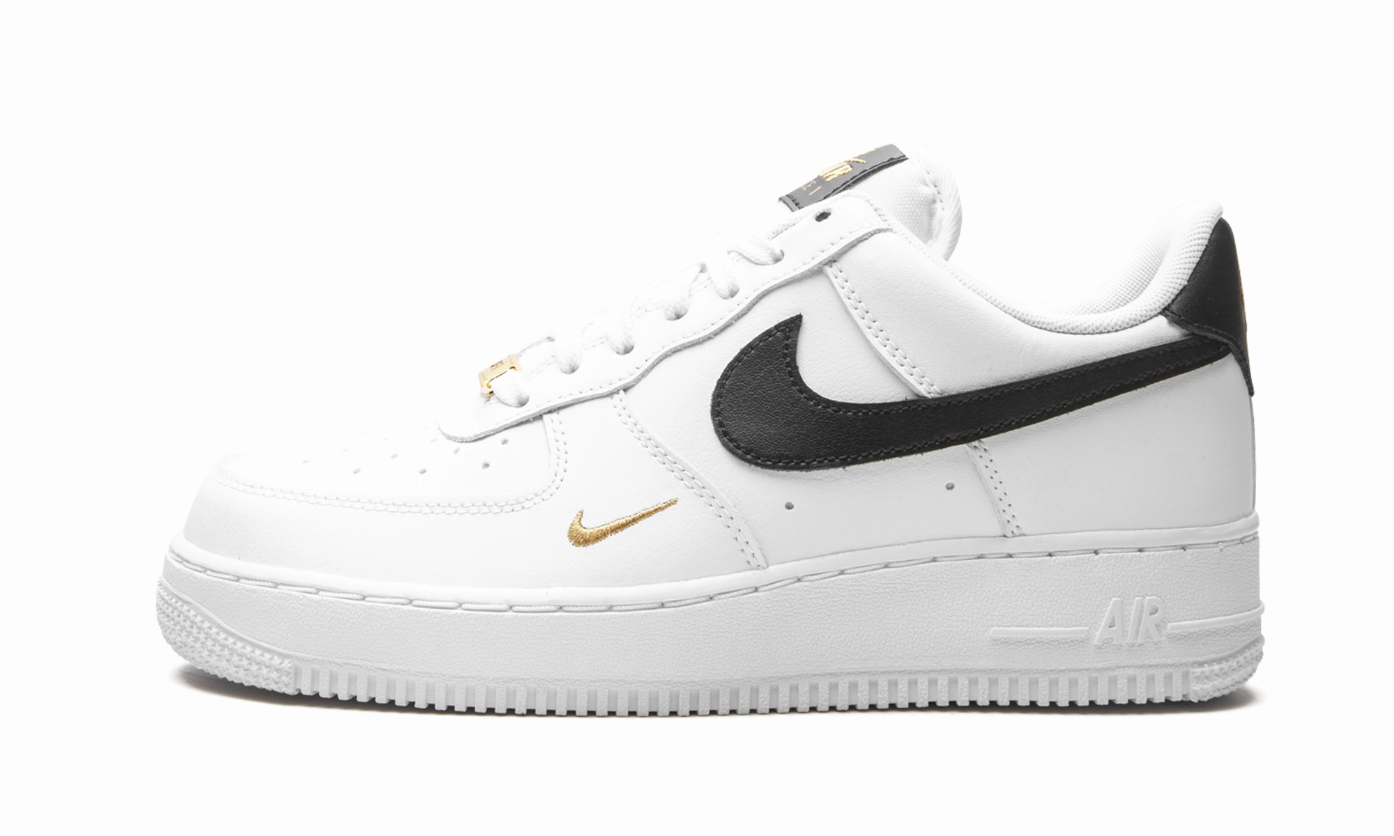 Crisp Design Long Haul AIR FORCE 1 LO ESSENTIAL MNS WMNS "White / Black / Gold"