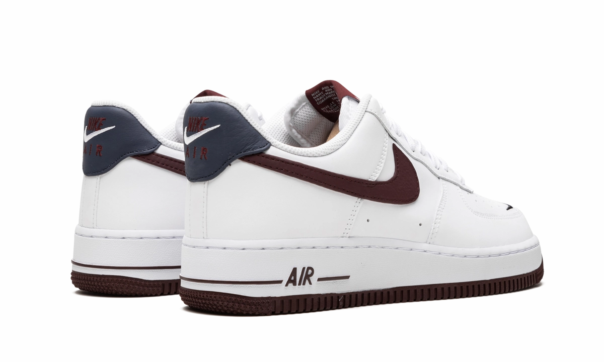 Air Force 1 07 LV8 4 "Swoosh Pack" Swing Step Weatherproof Stitching