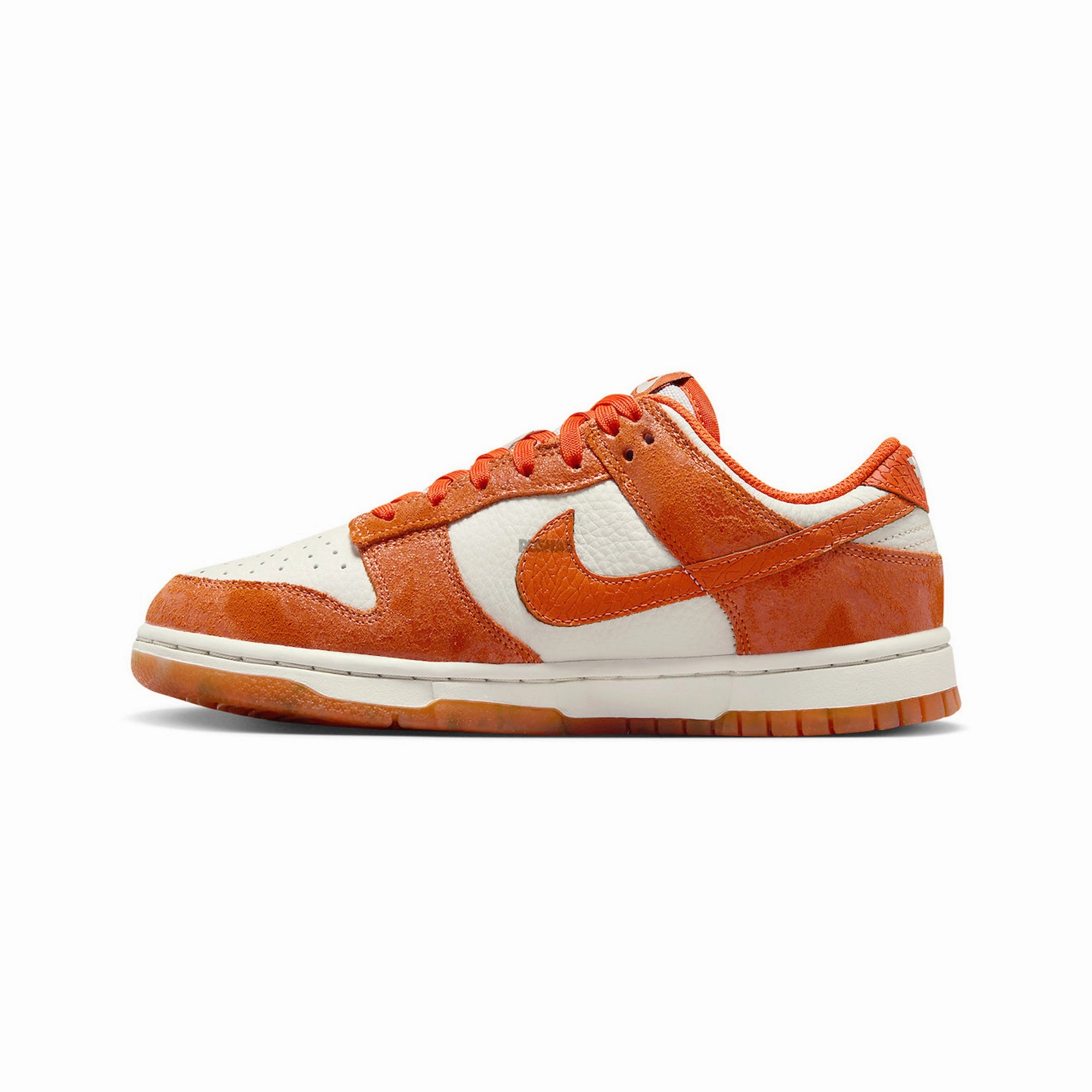 Ultra Hike Nike Dunk Low 'Total Orange' Women's (2023)