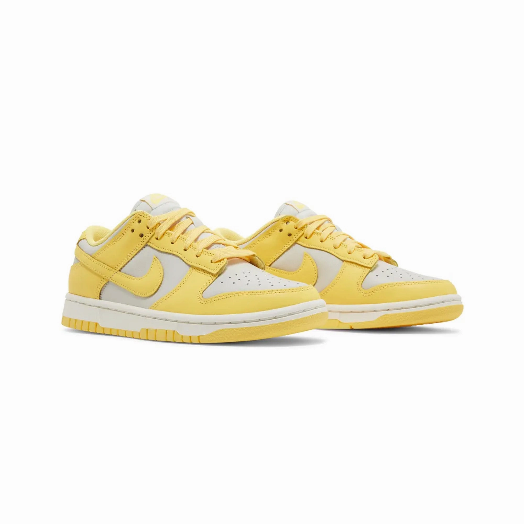 Urban Essential Smooth Finish Dunk Low 'Citron Pulse' W (2023)