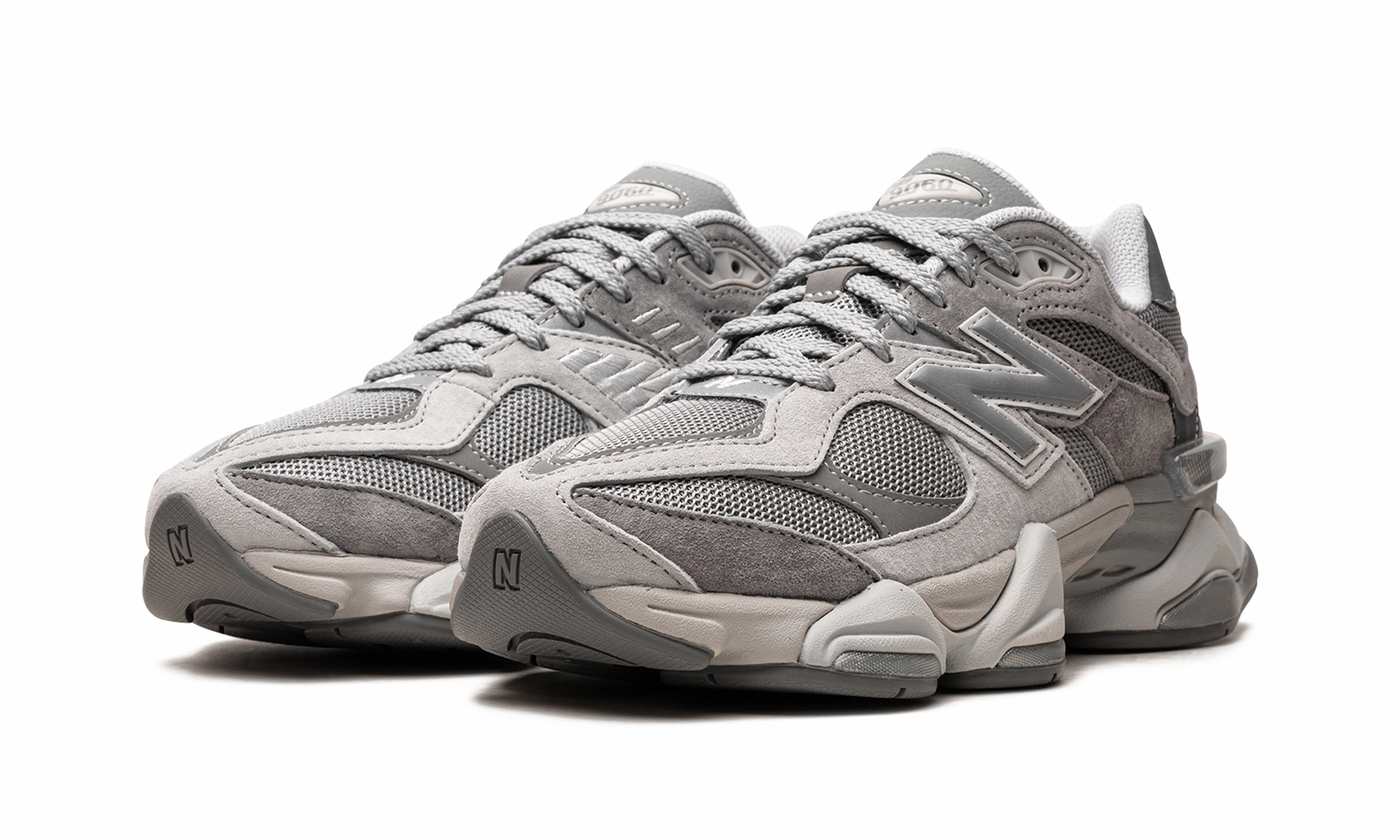 9060 "Shadow Grey" narrow - fit running option running in cities