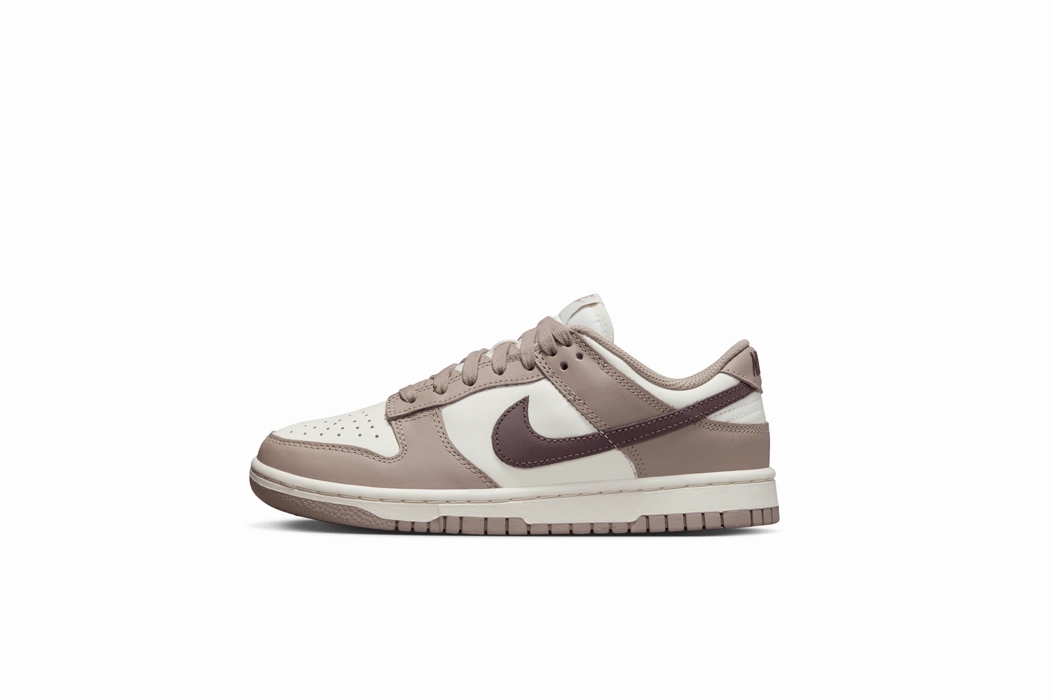 Walk Ready Urban Minimal Women's Nike Dunk Low 'Diffused Taupe'