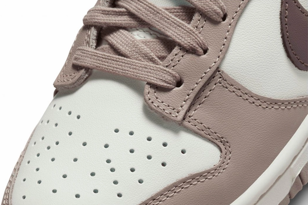 Indoor Comfort Women's Nike Dunk Low 'Diffused Taupe'