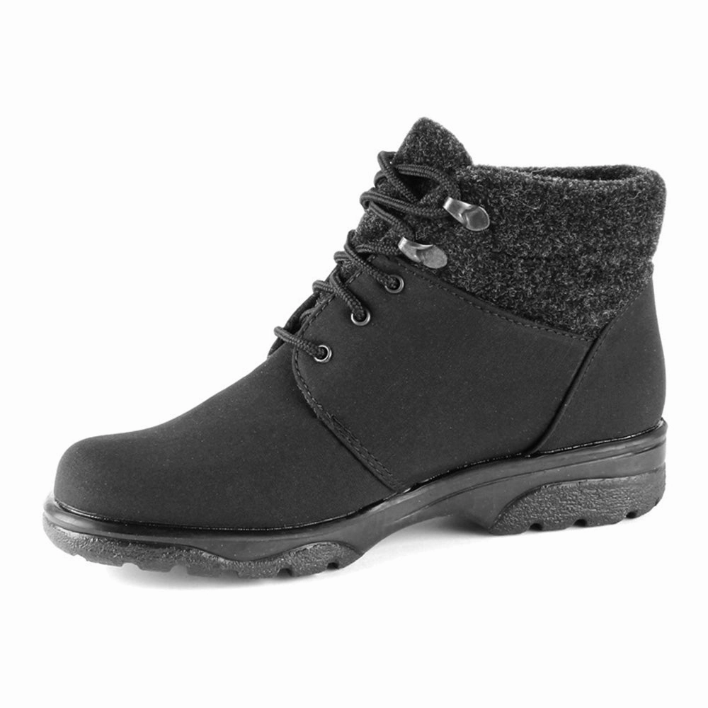 Anti Odor Technology Insulated Interior Women's Trek Hiker Boot Black